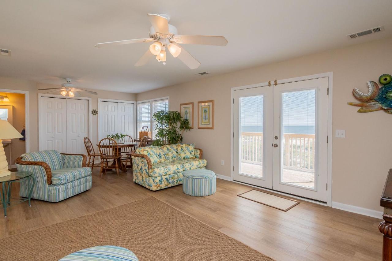 Katie Lou'S Place By Oak Island Accommodations Caswell Beach Eksteriør billede