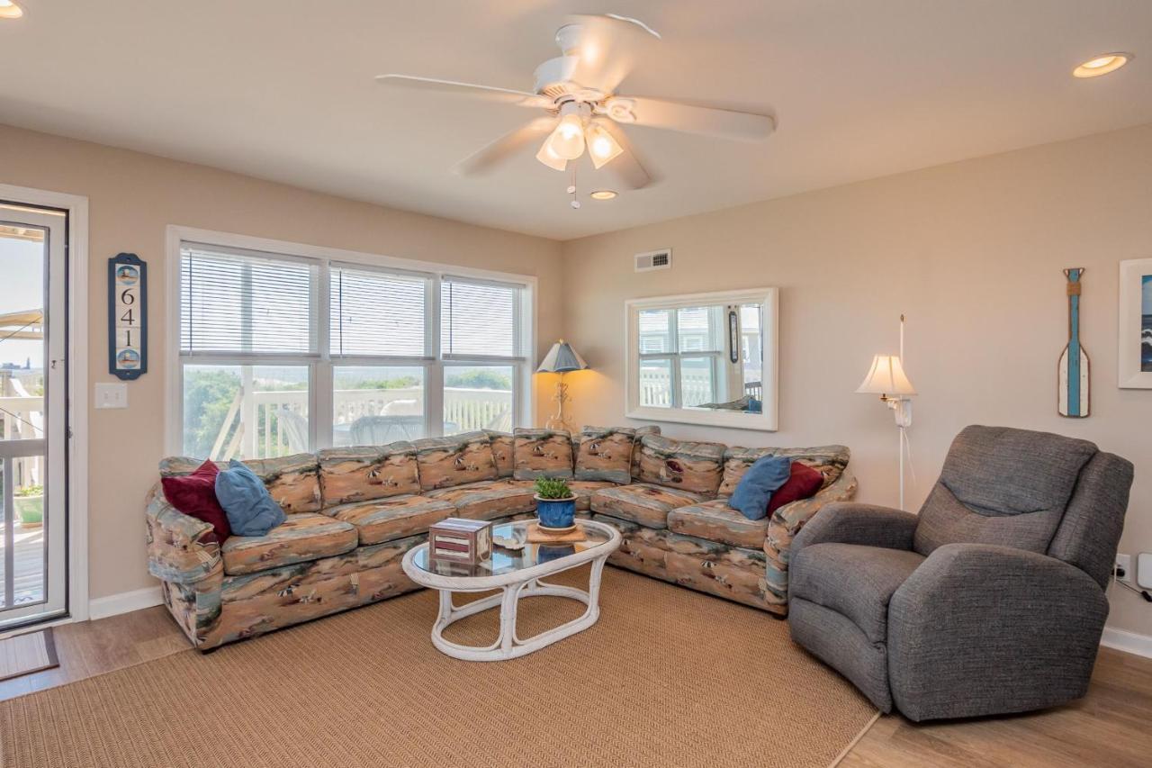 Katie Lou'S Place By Oak Island Accommodations Caswell Beach Eksteriør billede