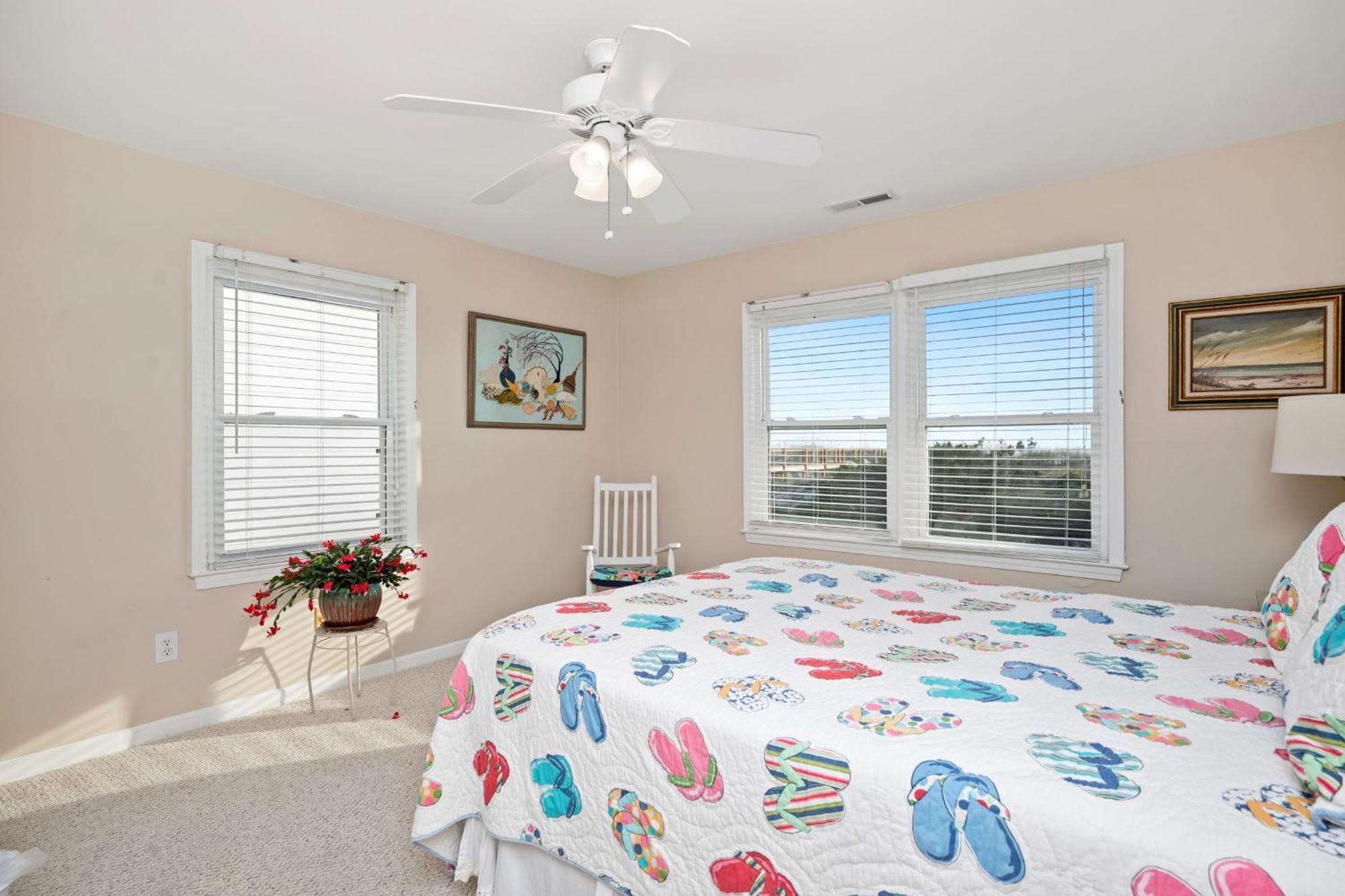 Katie Lou'S Place By Oak Island Accommodations Caswell Beach Eksteriør billede