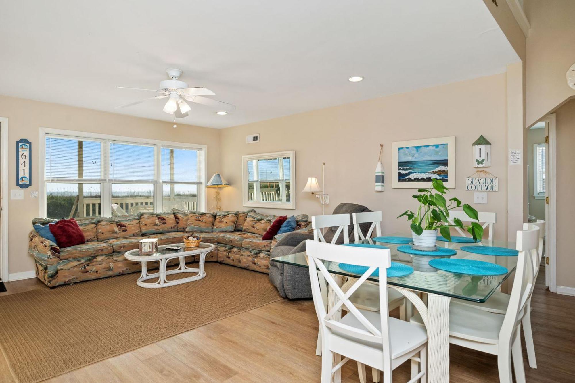 Katie Lou'S Place By Oak Island Accommodations Caswell Beach Eksteriør billede