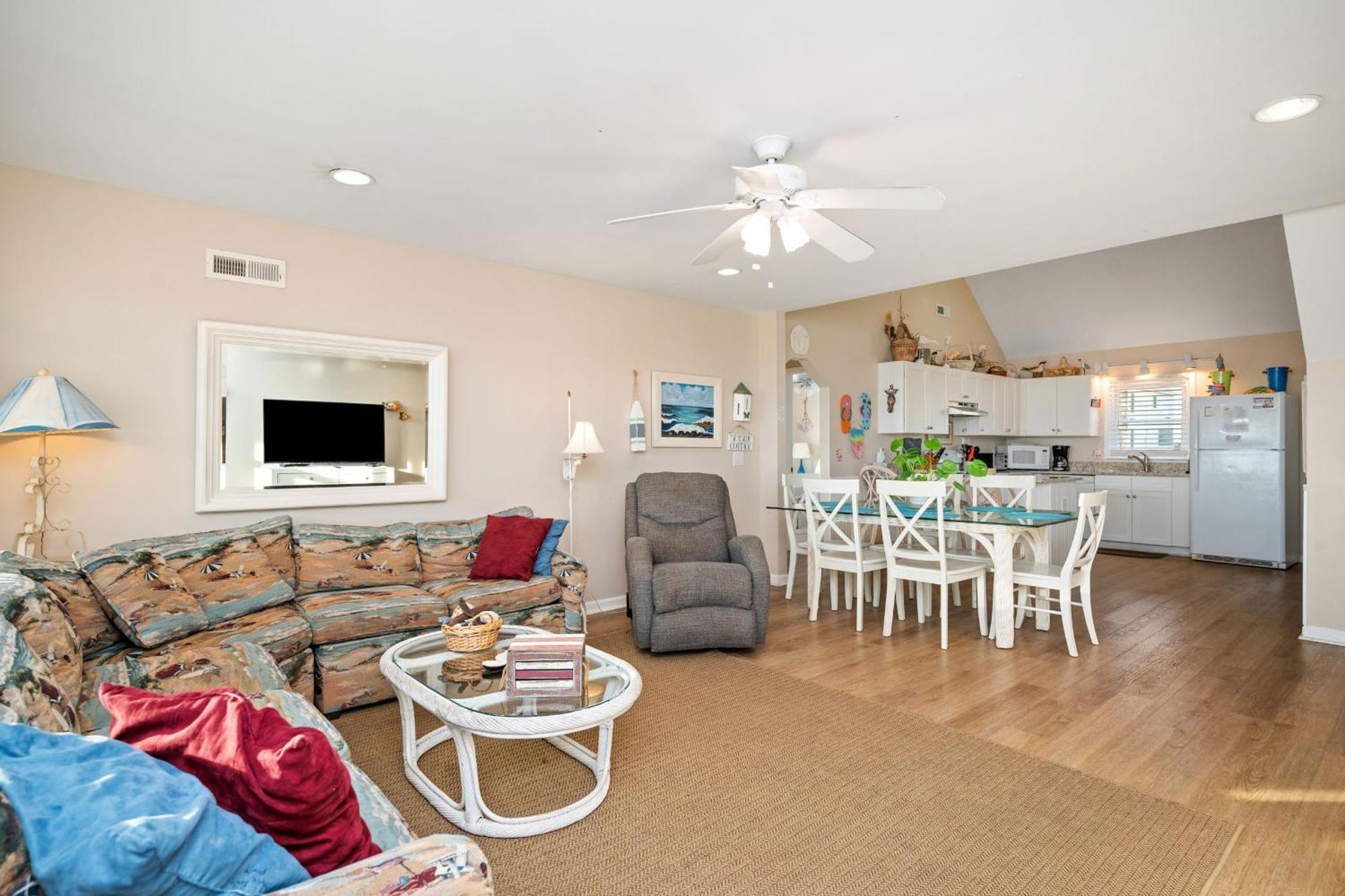 Katie Lou'S Place By Oak Island Accommodations Caswell Beach Eksteriør billede